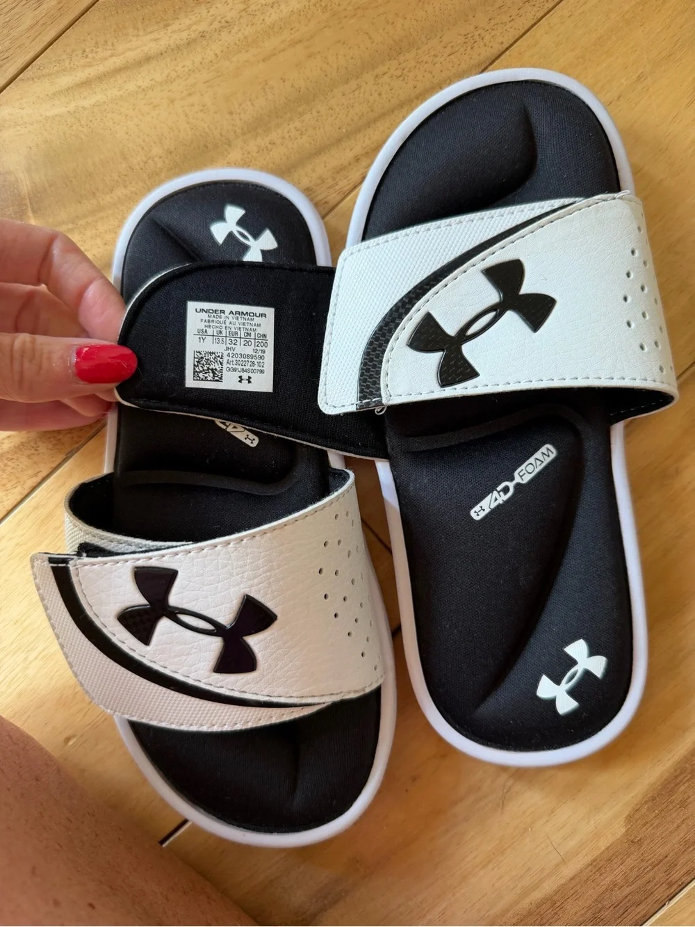 Under Armour Kids White and Black Adjustable Slide Sandals